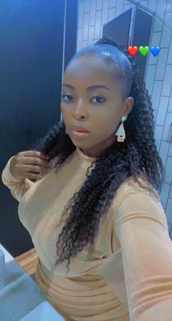 Gingerstiff's tweet image. JPEGs from last night, Shey make I add my own pictures abi make i no spoil am? 🥰