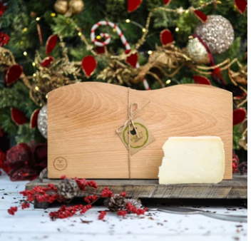AislingRoche1's tweet photo. Our Christmas Gift range is live!! A collab with other local businesses. Sheep's Milk Soap, Sheep's milk fudge, Premium sheep's milk chocolates. A hand-made wooden beech cheese board, or a subscription to Velvet Cloud. V limited volumes. Love RTs. https://t.co/CA2SCZXhJl https://t.co/Niu403Nsjj