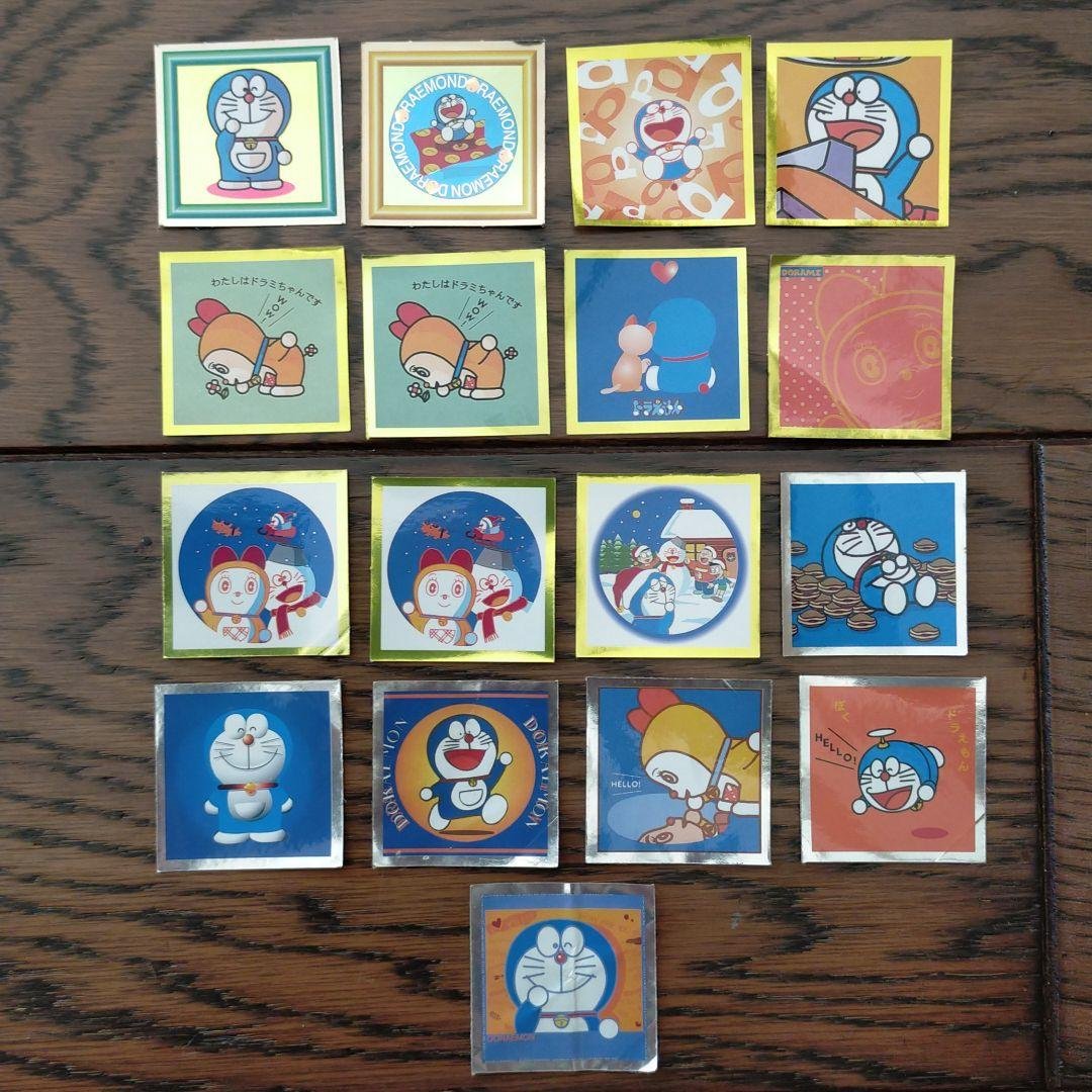 ナッパ教司祭 韓国の公式サイトで配布していた壁紙にも複数あった こういう均一な主線で影なしのイラストはシール向け版権絵っぽい T Co Omj32vmc Twitter