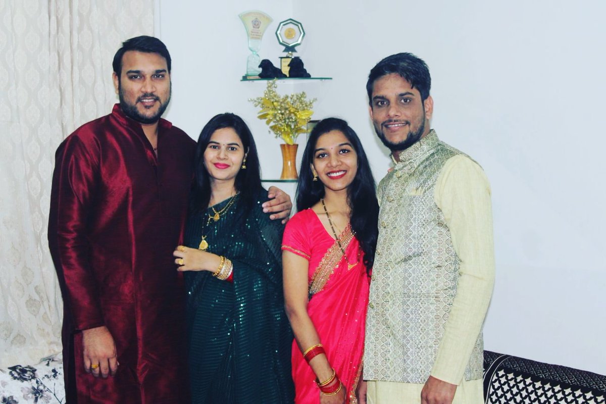sushil25mj's tweet photo. Family ❤ https://t.co/Rl3texSur0