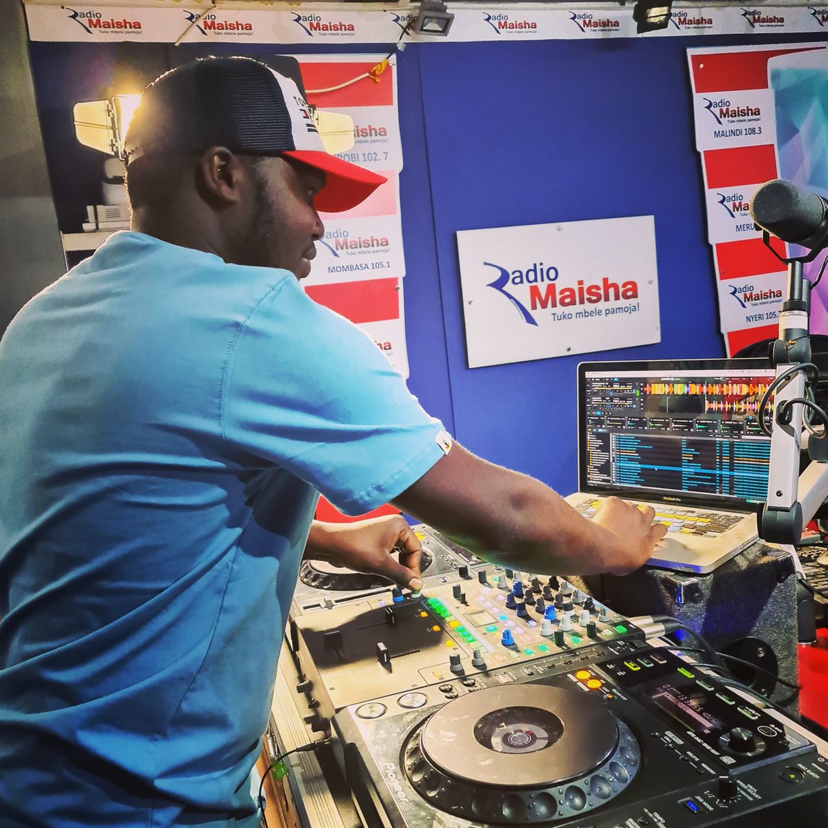 djimmokenya's tweet photo. Maisha Countdown 11-3PM 🔥🔥🔥 Drop your requests @radiomaisha @Clemmo25flow @ThisIsGathoni #MaishaCountdown #SuperDJ 💯 https://t.co/hGBASgA6w3