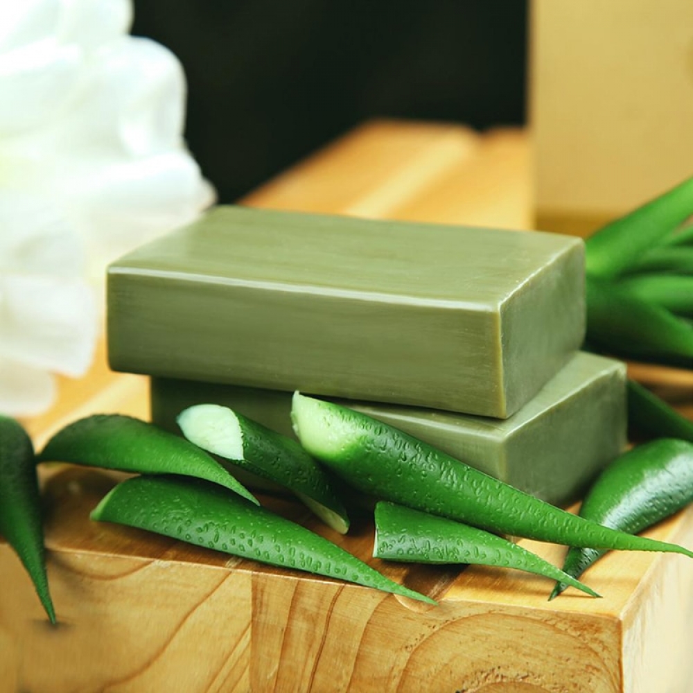 remarkableprod1's tweet photo. Soap Mold with Wooden Box #cooking #kitchendesign https://t.co/83WSPef8rY https://t.co/OC46Rkgj0m
