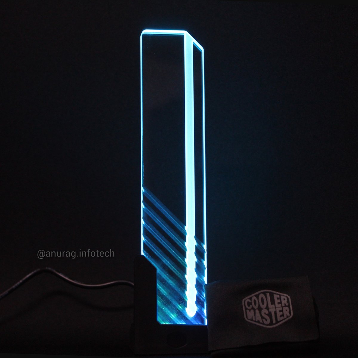 cm_India's tweet photo. With an adjustable ARGB support bracket, you can protect your GPU from sagging.
๐ท: Anurag Infotech
#CMIndia #GPU #RTX #SupportBracket #RGB #Nvidia #Sag #PCBuild #PCGamer #Gamer https://t.co/CijqeNDcql