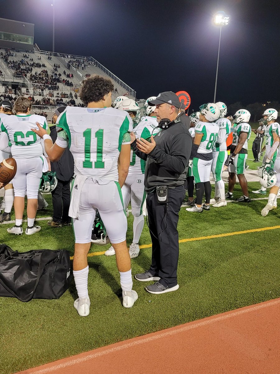 kekewalker40's tweet photo. They fought a great fight! We are so proud of our Cubs! Win or lose, we still love and support you all! Round 1 of the playoffs begins Friday!
#FishinforExcellence
@BrenhamHS @BrenhamISD @BrandiHendrix14 @BrenhamFootball @BrenhamCheer @cubsstudentsec @zetta4kids https://t.co/zDMRQHx2gS