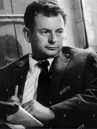 merlinpapin3's tweet photo. Aujourd'hui le réalisateur #JeanAurel aurait eu 96 ans, on lui doit les films
De L'Amour
Manon 70
La Bataille de France
Etes-vous fiancée à un marin grec ou à un pilote de ligne
Comme un Pot de Fraises
Les Femmes
Staline
@Jouxplane83 @FredOL69007 https://t.co/JpyqyK3pFG