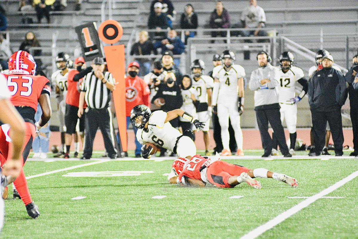 ggusdathletics's tweet photo. Garden Grove football lost their 1st round round @CIFSS game to Northview 28-14. The Argos finish the season with a 7-4 record and a share of the Big 4 league championship #ggusdfootball #argofootball #cifssfootball @ocvarsity @OCSportsZone @GGUSD @coachrcepeda https://t.co/2oIqaAOAg7