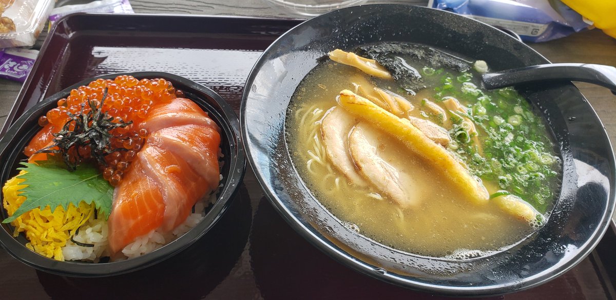 鶏白湯セット…豪華すぎるね 