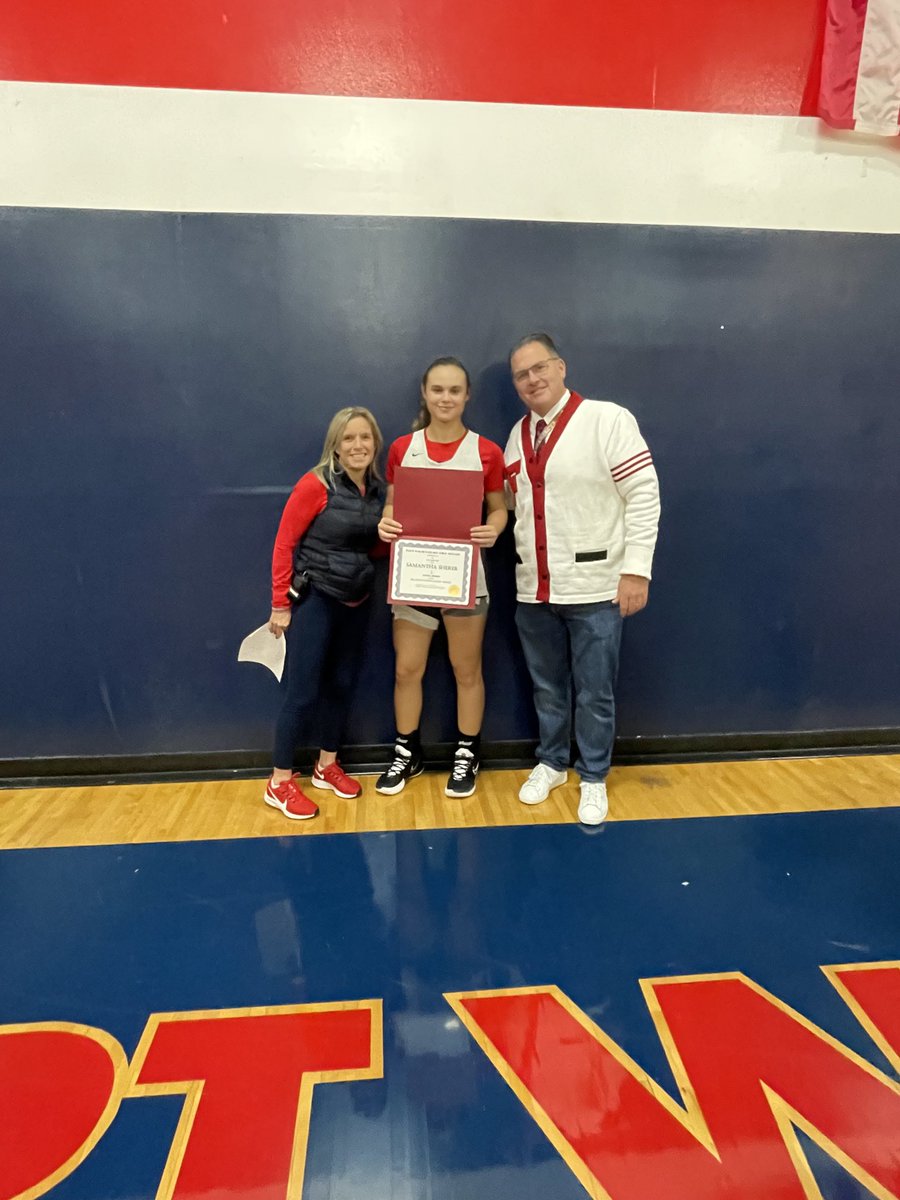 spolskij's tweet photo. 2 All Sports Association School Winners and a T. H. School Winner …Go Vikes🤘 https://t.co/uuvMIZql0u