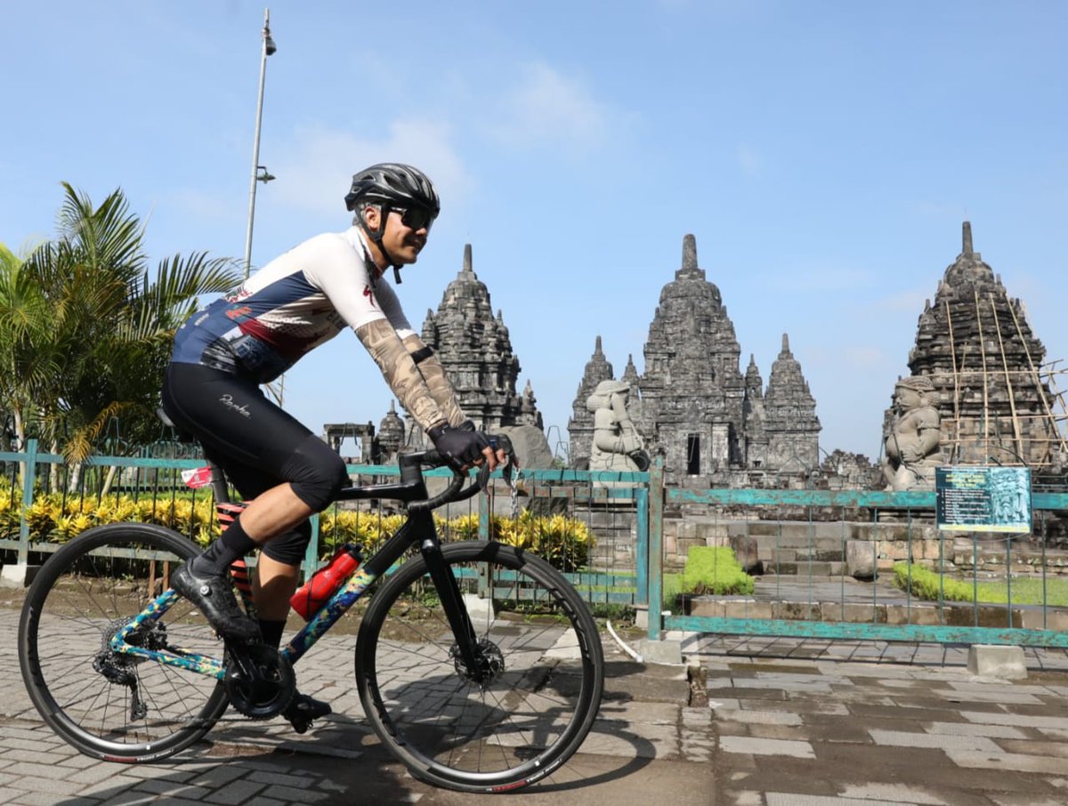 ganjarpranowo's tweet photo. Tebak lokasi. Mention orang yang mau kamu ajak ke sini. https://t.co/sPVDvnhe6i