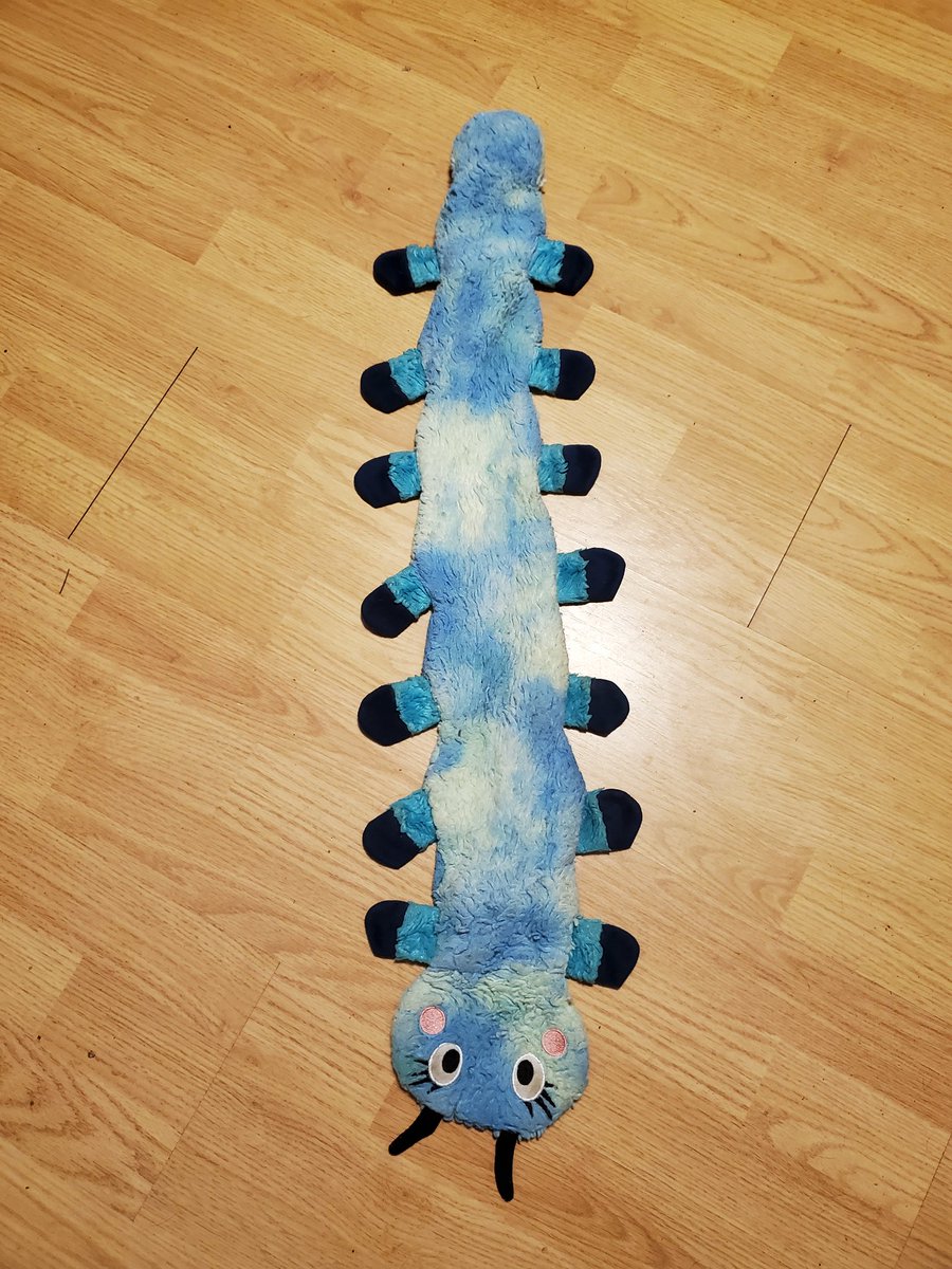 Ceithlenn1's tweet photo. @Peter_Chan I can't find this anywhere and this one is getting worn out and holey https://t.co/zmYZEMdk2g