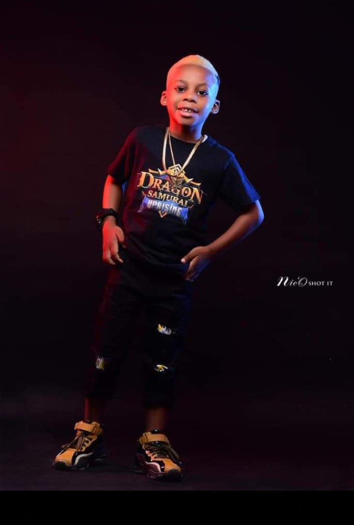 easyfada01's tweet photo. My son is a year older today, pls help me wish him a happy birthday😍💖💙 https://t.co/TPqSxh7klX