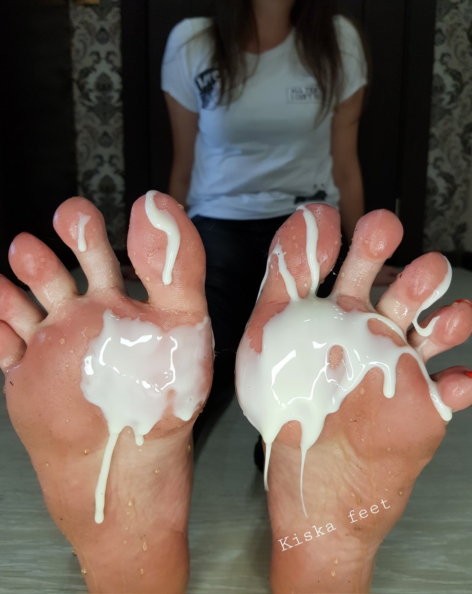 KiskaFeet's tweet photo. https://t.co/2mwKsFkWu2