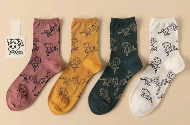 TwitFukuoka's tweet photo. 「2021 OSAMU GOODS®×靴下屋」コラボ第3弾！天神地下街でPOPUP SHOPを開催！詳細こちら→ https://t.co/rnMLWurehQ https://t.co/8o7ZnpIyVA