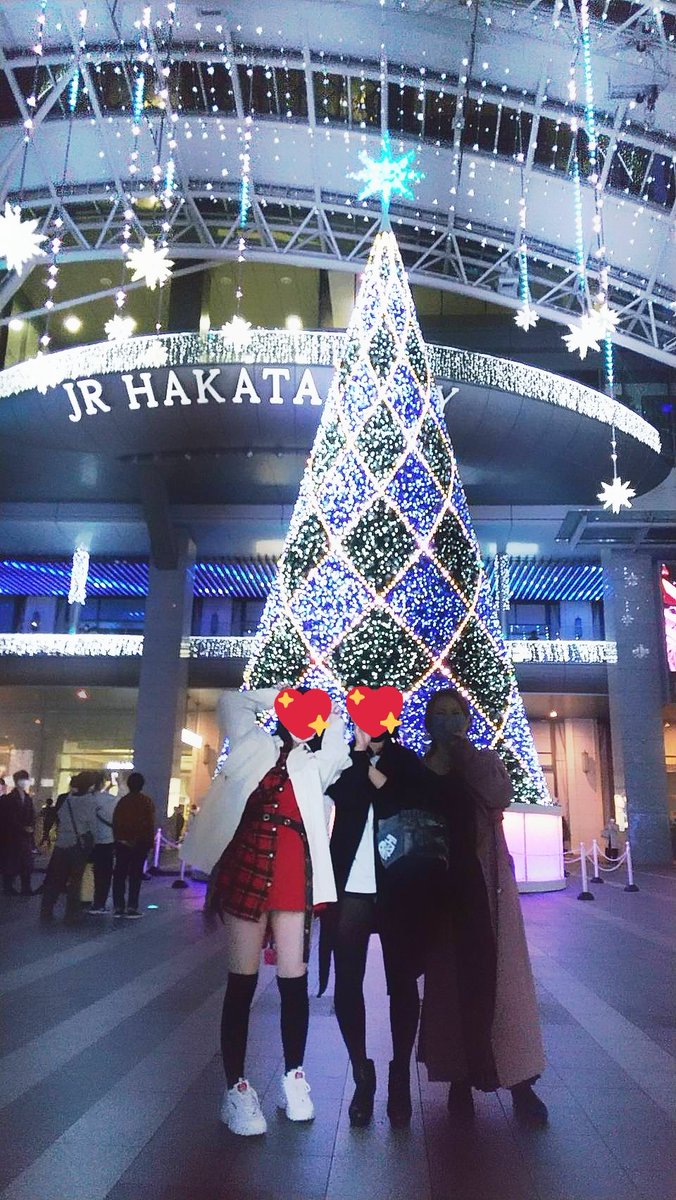 luv819luv's tweet photo. たまたま初日だったマン🤗
ダイエット忘れ居酒屋久しぶり🍻
#HAKATACITY
#イルミネーション https://t.co/3oPVd3PZLJ