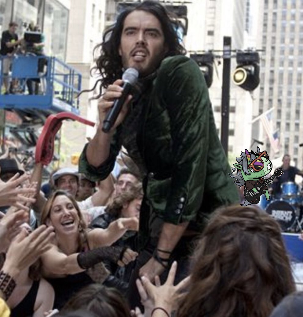 NFTDogeDood's tweet photo. Fun Fact: Russell Brand hired Steve as the backup guitarist for Aldous Snow’s band Infant Sorrow in the film Get Him To The Greek
#FindingSteve #RockingWithTRUs @Uniquehorns_nft https://t.co/pyeuyUsQnh
