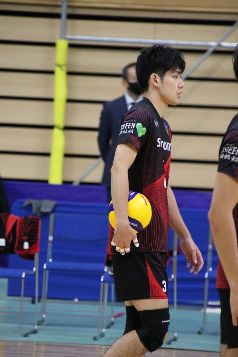 Jhe7887's tweet photo. 11/6 YMITアリーナ

#サントリーサンバーズ 
#小野遥輝 選手 https://t.co/jsEb1pgQHk