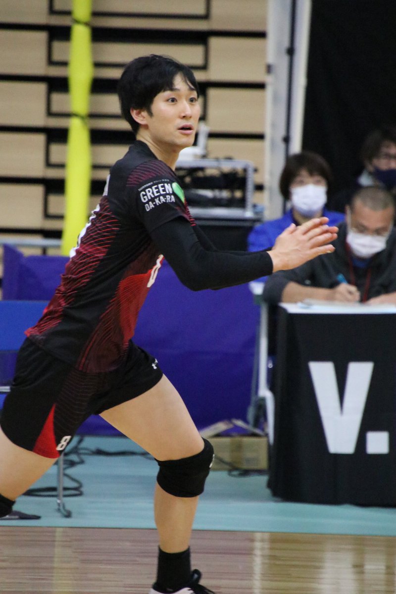 Jhe7887's tweet photo. 11/6 YMITアリーナ

#サントリーサンバーズ 
#柳田将洋 選手 https://t.co/M2NByvVuZz