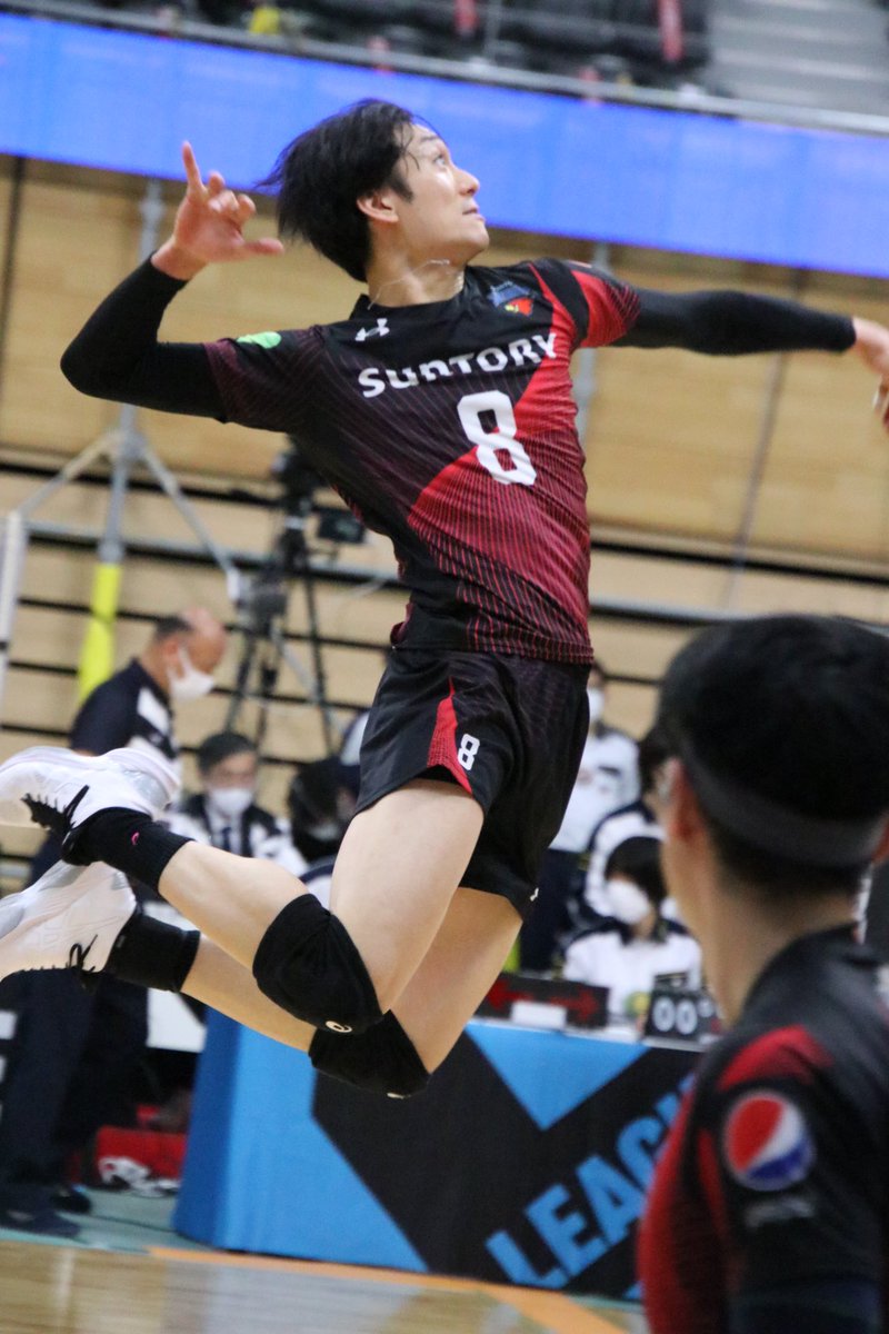 Jhe7887's tweet photo. 11/6 YMITアリーナ

#サントリーサンバーズ 
#柳田将洋 選手 https://t.co/M2NByvVuZz