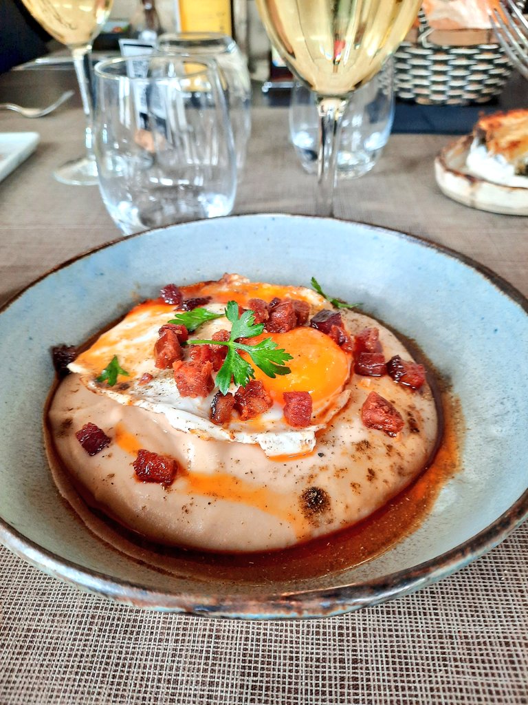 LluisAgea's tweet photo. Combinació de sabors, colors i textures. La gastronomia està onfire a #Tàrrega. Bon dinar al @NiamRestaurant. #perepetir #partytime #bonmenjar https://t.co/uL1JrpyQNS