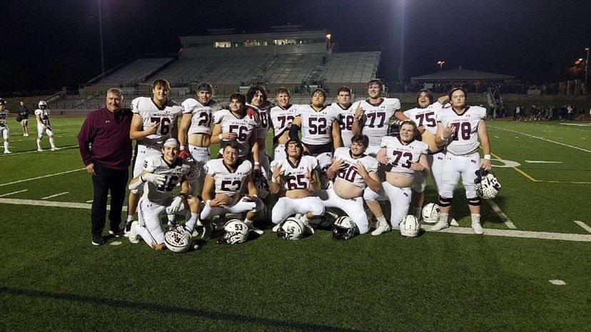 FlxAtx's tweet photo. Hogs #rorofobo @RoundRockFB https://t.co/cSO06vYS5Z