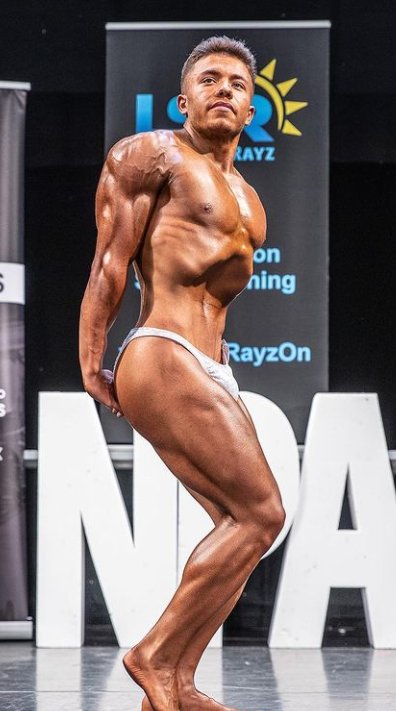 Urudi6's tweet photo. #teenmuscle https://t.co/3YJvlURmA0