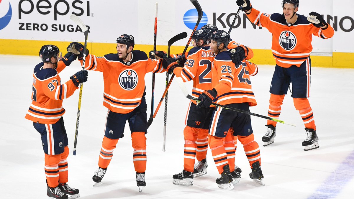 EdmontonOilers's tweet photo. 9-1-0.

Folks, that's a franchise record.

#LetsGoOilers https://t.co/hudVlkwyrP