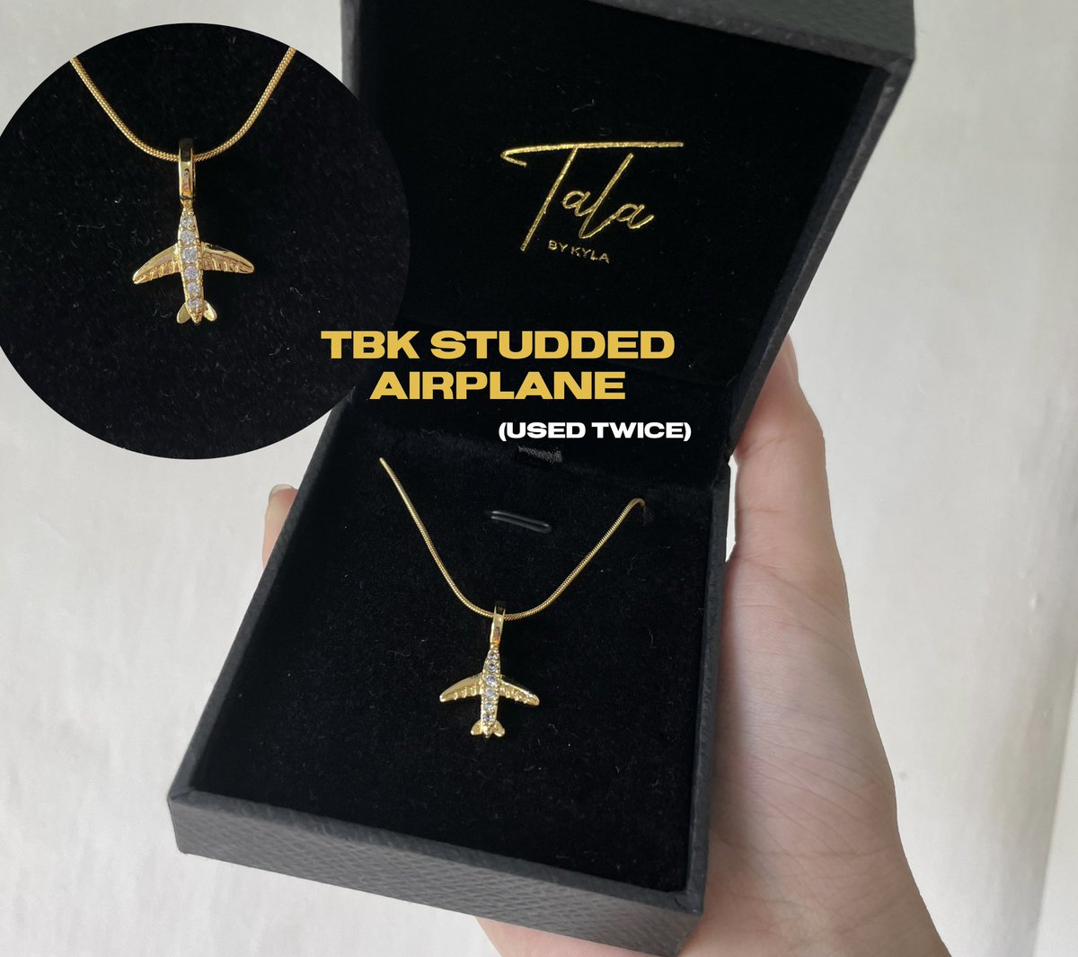 leighbrary_'s tweet photo. wts/Ifb ph

Hi aerums! I'm selling my second hand University Series Necklaces bc I'm decluttering my things 🥺

— Studded Airplane (Akihiro)
— Passport (Ashianna)
mop : gcash or bdo
mod: ggx

dm me for more infos 🤍 https://t.co/6GalwfLsX6