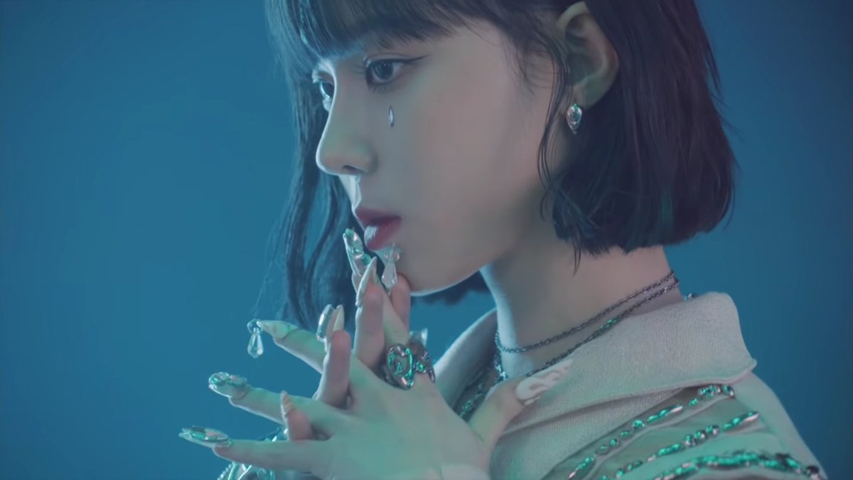 kwinterzip's tweet photo. wintear https://t.co/EqoG1wvk7P