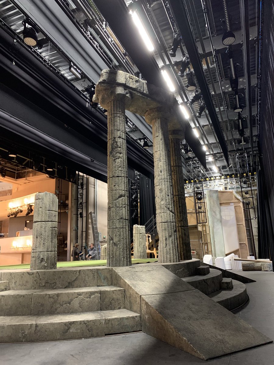 GrangeFestival's tweet photo. Grange Festival Chorus Auditions // The deadline for applications is 14th November through @auditionoracle 

We are recruiting for the 2022 festival chorus (Macbeth and Yeomen of the Guard are the chorus operas). 

Venue: Rudolph Steiner House, London https://t.co/9yh9Jzwq0s