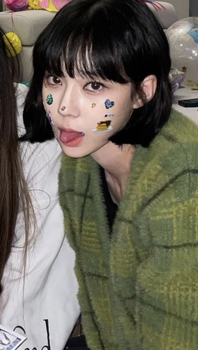 snow_seolgi's tweet photo. #MAMAVOTE #aespa https://t.co/oZD1ZzB0kJ