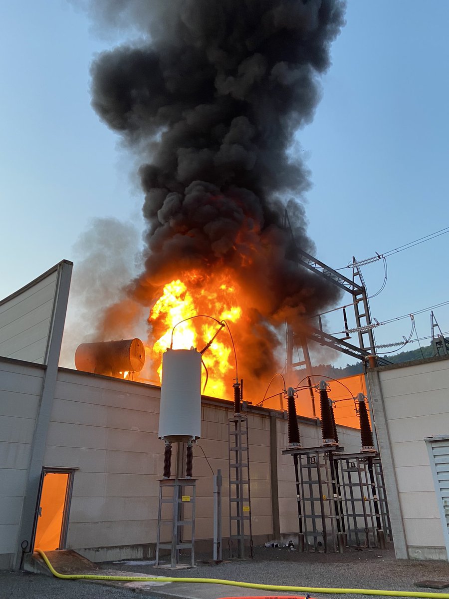Loic_gbr_'s tweet photo. @PierreBEPOIX @PompiersFR @Pompiers_13 Intervention identique rencontrée à Tanneron, @SDIS83, le 29/05 dernier https://t.co/cRIETZK1U4
