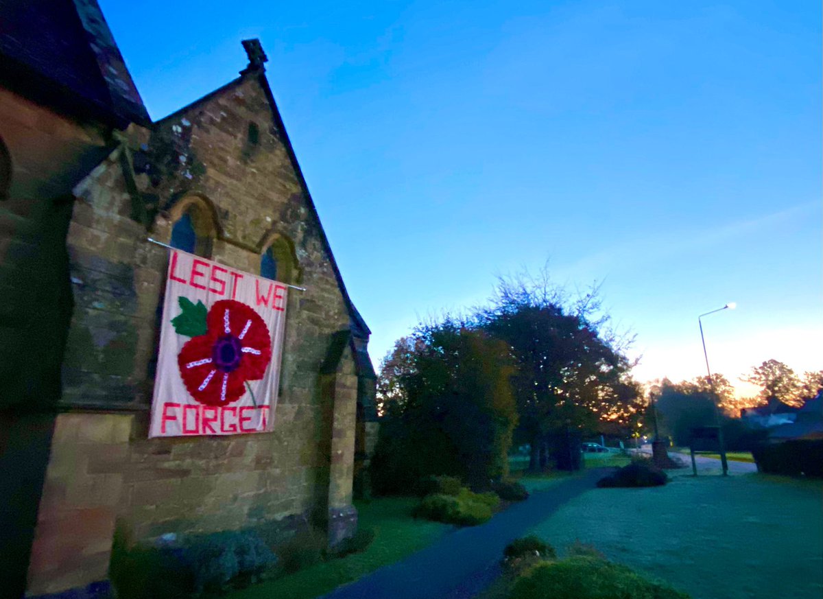 11_elevens's tweet photo. #day5 … 55km each completed … across the team +1500km! nearly #halfway 👏👏👏👏 … and #lestweforget🌹 … the reason we are #completing #11elevens2021 … it is for the #amazing @PoppyFactory &amp; @FCTcharity | @11_elevens #raisingmoney @Hamish_EY @RTinsight @EY_UKI #bonfirenight https://t.co/0j25746La2