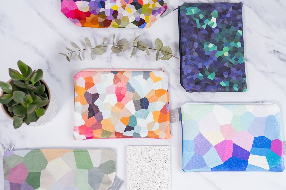 Sarah_Dunbar_'s tweet photo. https://t.co/w3aced7G7P 
.
.
#freeshipping #shopsmall #contemporarydesign #colourfulgifts #gifts #christmasgiftideas #gifts #contemporaryaccessories #fashionaccessories #homewares https://t.co/Y0nui2yY1E