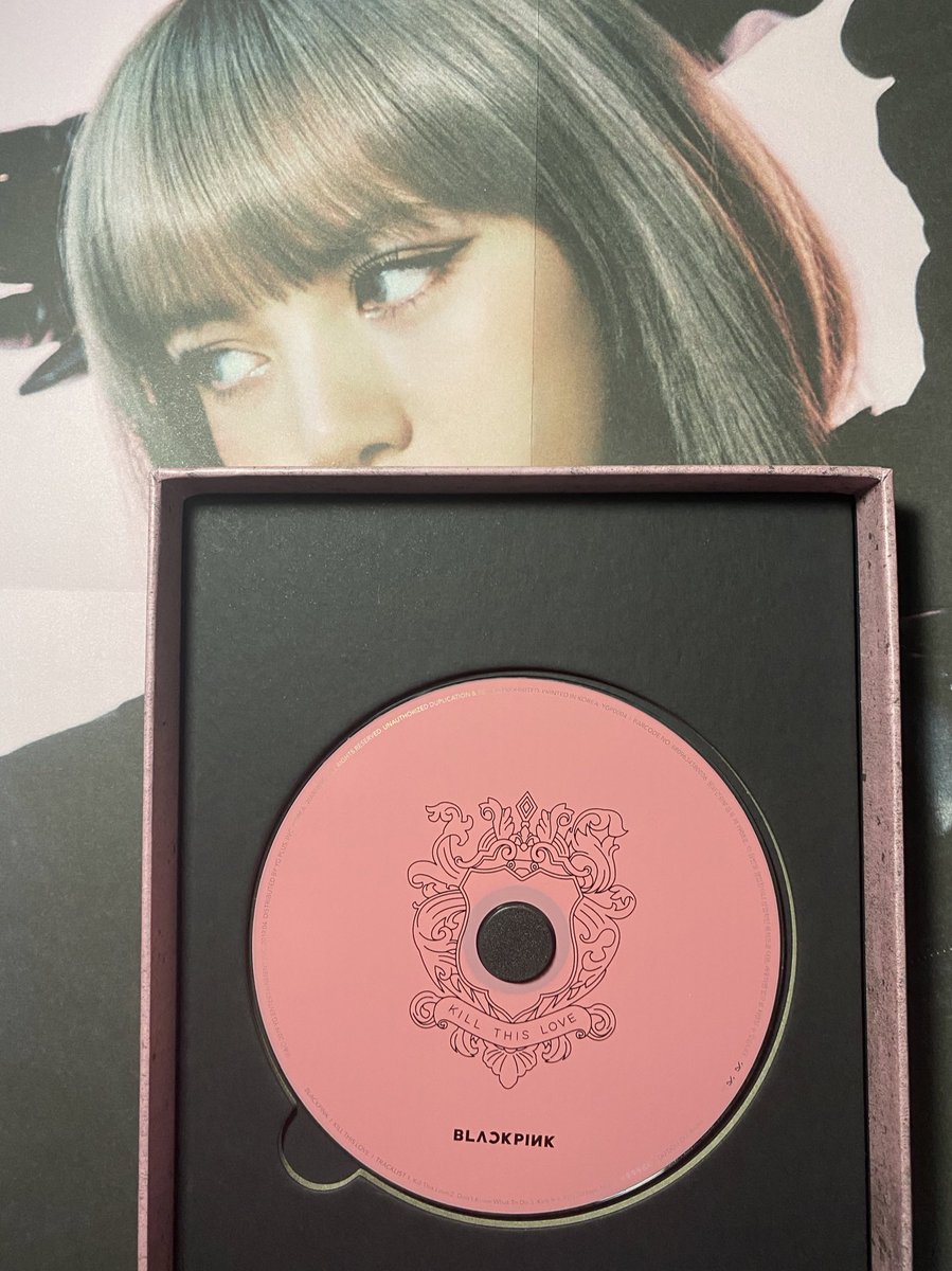 jncsellsph's tweet photo. [WTS LFB ph only]
BLACKPINK Kill This Love Album (Pink ver.)
•mint condition
•complete inclusions
•with LISA folded poster &amp; photocard pc

Php950
DM us!

tags: #jncselling #BLACKPINK #JISOO #JENNIE #ROSÉ #LISA https://t.co/ncyOifZBEF