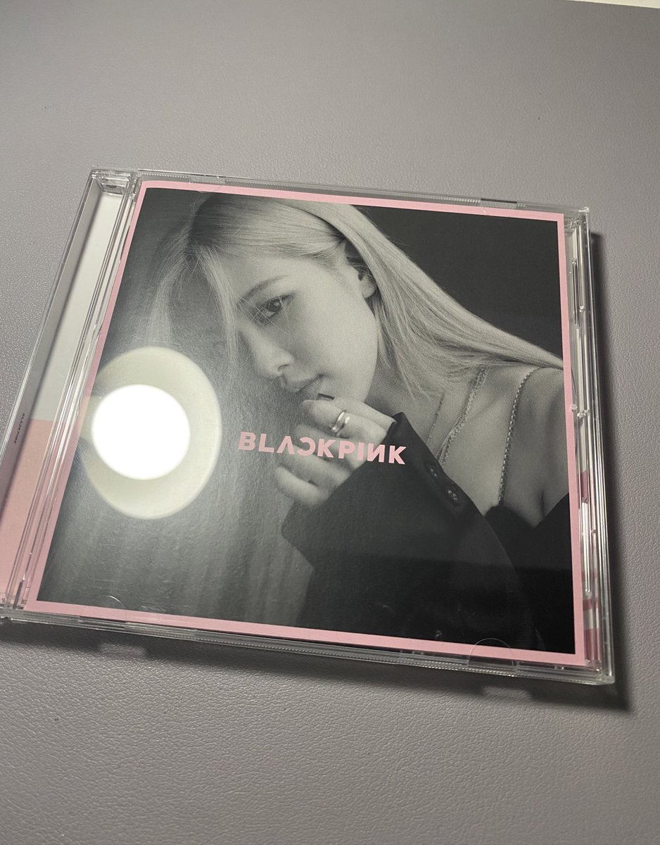 jncsellsph's tweet photo. [WTS LFB ph only]
BLACKPINK Kill This Love Japanese Album (Rosé ver.) 
•10/10 condition; unsealed but is still in the original packaging
•complete inclusions
•slightly negotiable

Php1,850
DM us!

tags: #jncselling #BLACKPINK #JISOO #JENNIE #ROSÉ #LISA #KillThisLove #KTL https://t.co/Muvz1WjVf3