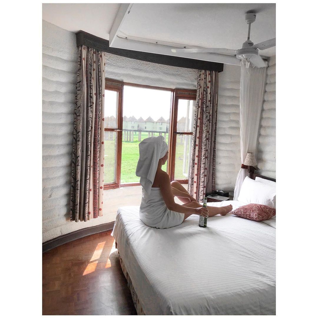 Entering your room and you know there is love, luxury, fantasy, comfort and reassurance 🍾

#SaltLickExperience #MagicalKenya 

📸{instagram.com/iren5445/}