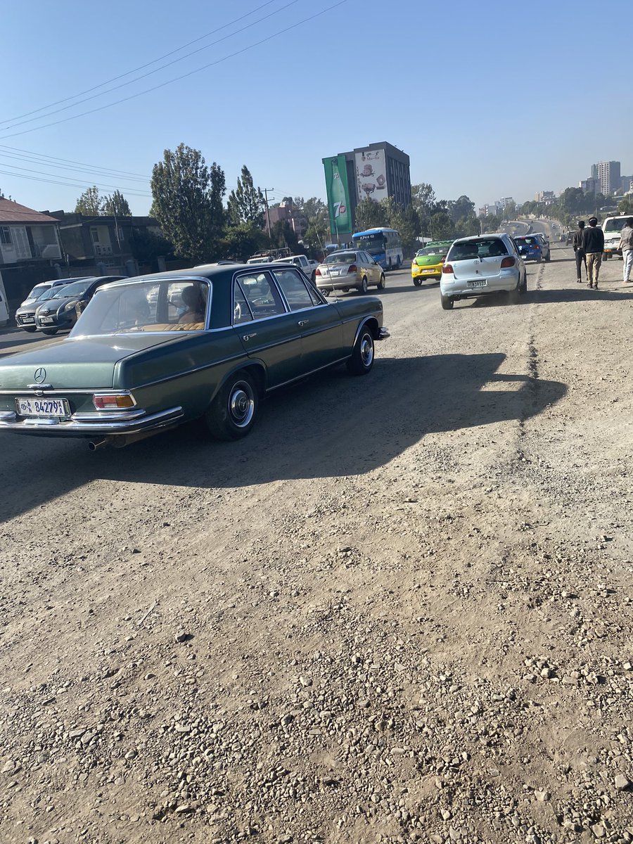 d_dagem's tweet photo. A beautiful and busy day in #AddisAbeba the capital of #Ethiopia @teshager_ https://t.co/COf7K79cer