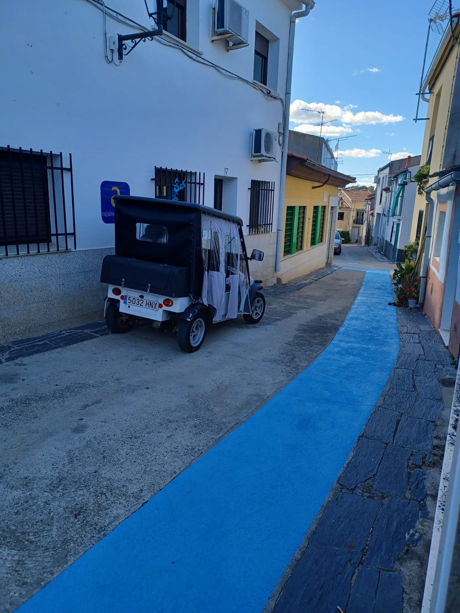 Pescueza.Pueblo adaptado a los cuidados de larga duración desde una perspectiva comunitaria. Gracias por poder conocer vuestra experiencia <a href="/FPilares/">Fundación Pilares</a> <a href="/MayoresUDP/">Mayores UDP</a> <a href="/InnoSocial_UA/">Máster Innovación Social y Dinámicas de Cambio UA</a>