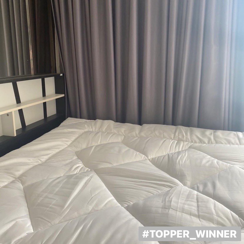 TopperWinner's tweet photo. ลูกค้ารีวิวเช้าๆ 🛌🎁🪟🖼🪞ติดใจ ตื่นแล้วยังอยากอยู่ต่อ กับที่นอนท็อปเปอร์ ที่สามารถวางซ้อนทับบนที่นอน หรือจะนอนบนท็อปเปอร์ได้เลย❤️🛏

Price: 
690฿/3.5 ฟุต
750฿/5 และ 6 ฟุต 
🚚*จัดส่งฟรี 
📦*มีเก็บเงินปลายทางด้วย

#ท็อปเปอร์ #toppper #ที่นอน #เครื่องนอน #Inbox https://t.co/0IXieQ0DHx