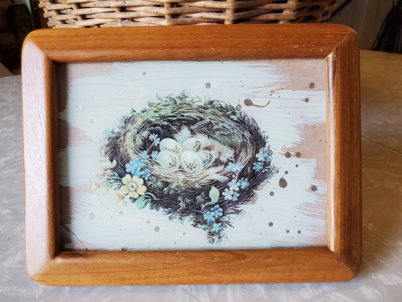 FairOaksAntique's tweet photo. Antique Bird's Nest with Eggs & Flowers https://t.co/DPmyrBKsDz #homedecor #walldecor #reverseglass #decoupage #mixedmedia #potichomania @etsymktgtool https://t.co/hapysN4X7K