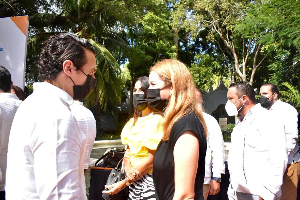 Con mucho orgullo y llena de sentimientos de gratitud hacia muchas personas, principalmente al alcalde <a href="/RenanBarrera/">Renán Barrera</a> por la confianza que nos dió para crear y desarrollar la marca <a href="/VisitMeridaMx/">Visit Mérida Mx</a>. Destaco el esfuerzo y la entrega de muchas personas que han contribuido a lograrlo!