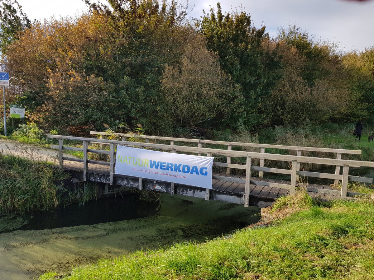 Natuurbelevings's tweet photo. Vandaag is het #Natuurwerkdag @NatuurwerkdagNL Natúúrlijk is #DeBult ook van de partij. Kom jij ook? We beginnen hebben om 9:30. Check voor meer info onze website: https://t.co/Xtw8t39xEu https://t.co/i2C80b3YKm