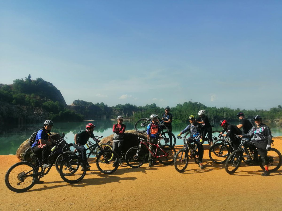 gegala_syahrir's tweet image. #rideon #rideforhealth #rideforfun #weekendroutine #mtblife #mtbmalaysia #mountainbikes