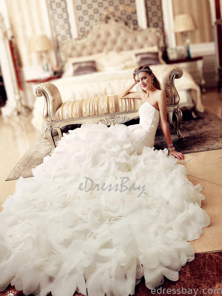 edressbaycom's tweet photo. Be the change you want to see in the world. #edressbay
There are a variety of wedding and party dresses to choose from： https://t.co/uRcd9bn91k #weddingdress #partydress #eveningdress #promdress https://t.co/vEgMCKCy3j