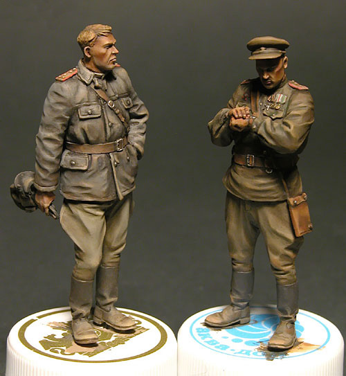 Miniart 35246. советские офицеры на планёрке. Icm 1/35 советский танковый экипаж. Miniart 37053 soviet tank crew 1950s. советские офицеры 1-35 диорама.