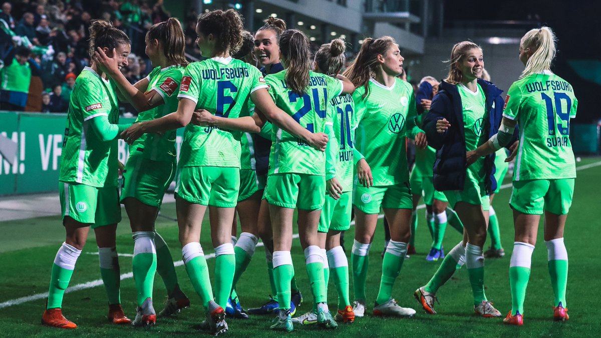 VfL_Frauen's tweet photo. Guten Morgen, Wölfinnen! 💚

#WOBSGE #VfLWolfsburg https://t.co/l0hWQ6EGd9