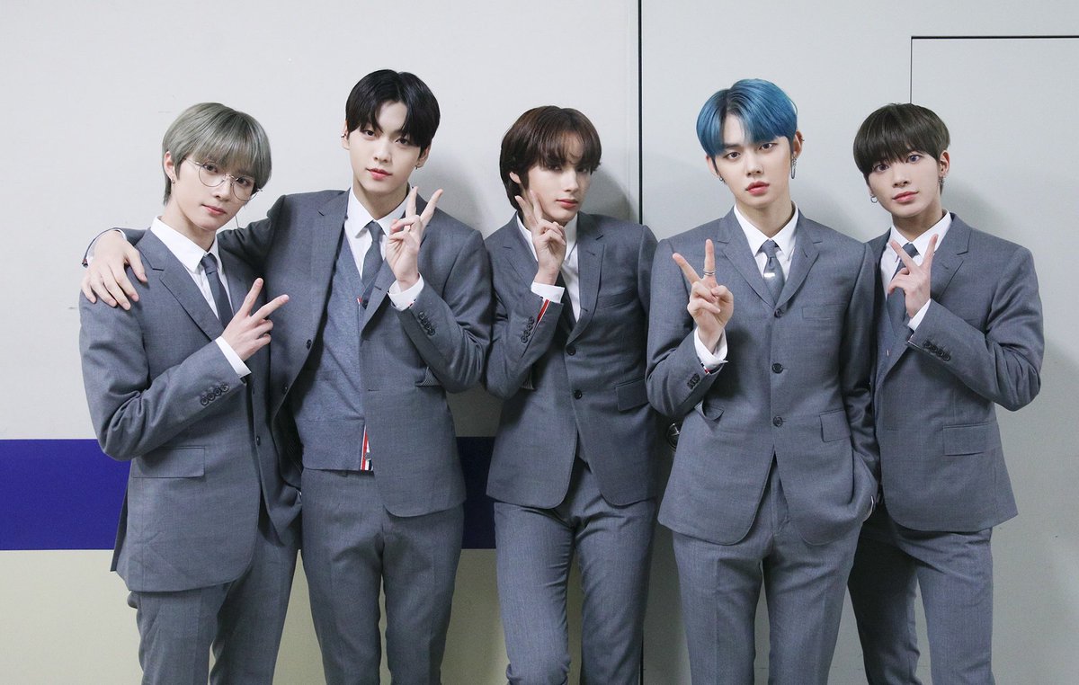 Gonji_0's tweet photo. 단체수트의 계절이 오는구나 ᴗ͈ˬᴗ͈
#MAMAVOTE #txt https://t.co/WXFXpKEgT3
