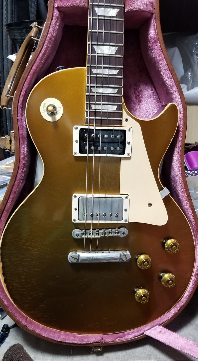 nagaimichi0's tweet photo. #機材売ります
#ギター売ります
2003y
#Gibson
#HistoricCollection
#LPR7 Modify
ハカランダシリアルナンバー期でゎありません 💧💧💧
ケースは社外ハードケース
クロコダイル柄を予定しております
🐊😝 https://t.co/xmqCnzlY91