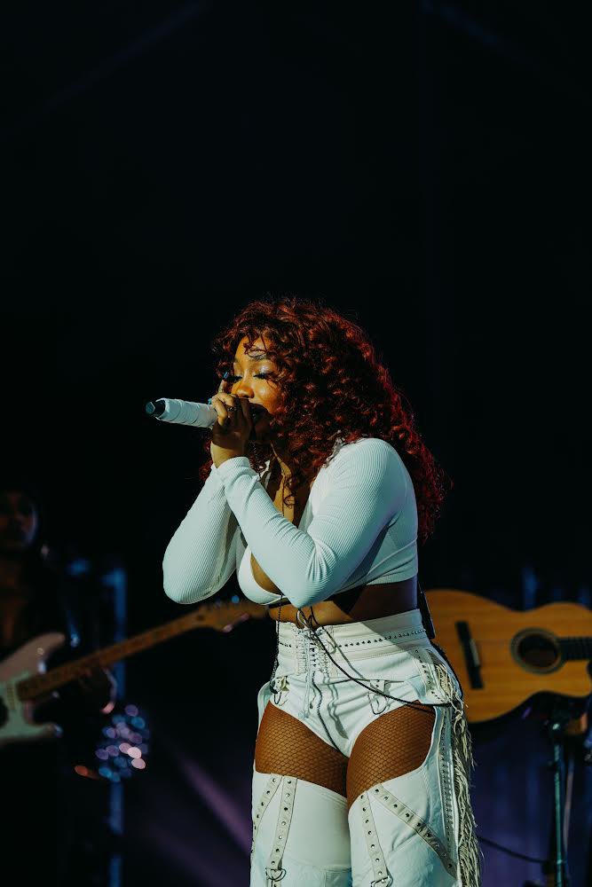 331DIA's tweet image. SZA at Astrofest 
📸: @331DES