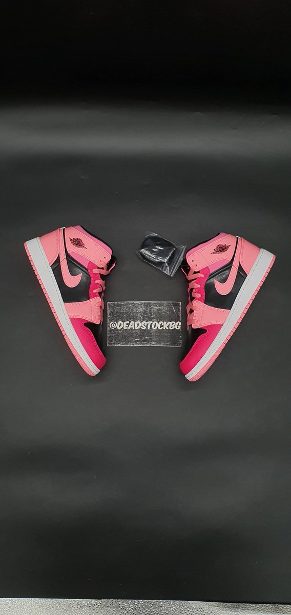 deadstockbg's tweet photo. Some recent Air Jordan success
@ProfDrHype @ProfHypeSuccess @deadstockbg https://t.co/fXVgvJo9Xk